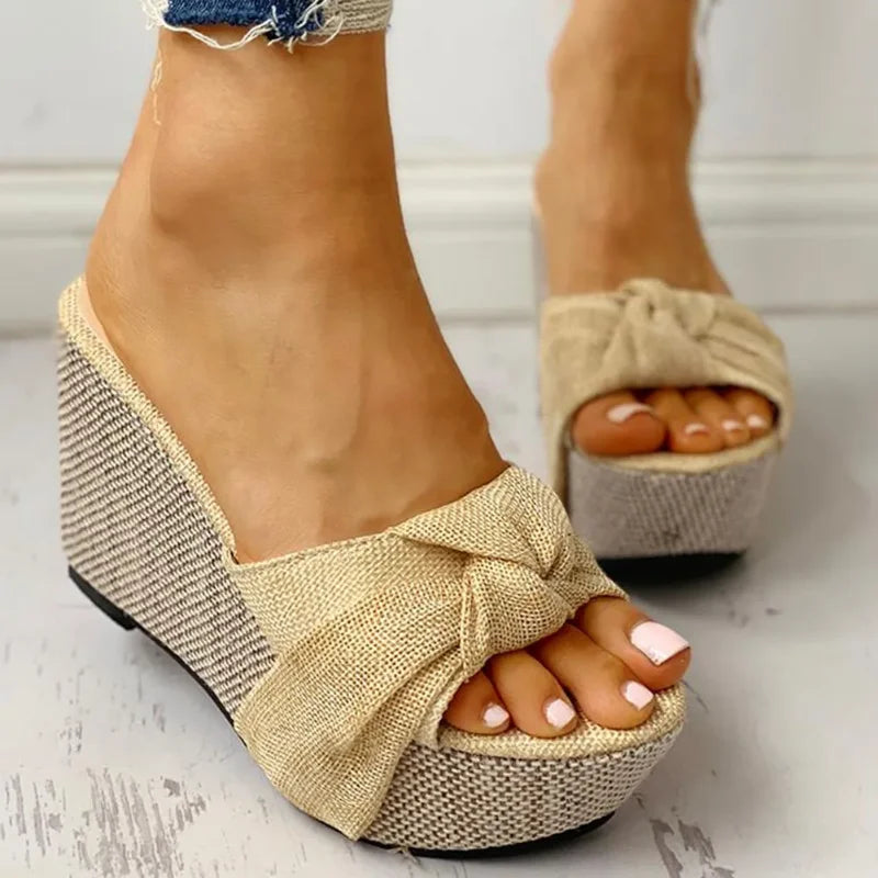 VEIGGARA | Sandali con plateau e fiocco da donna